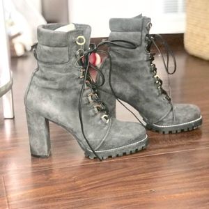 stuart weitzman shackleton bootie